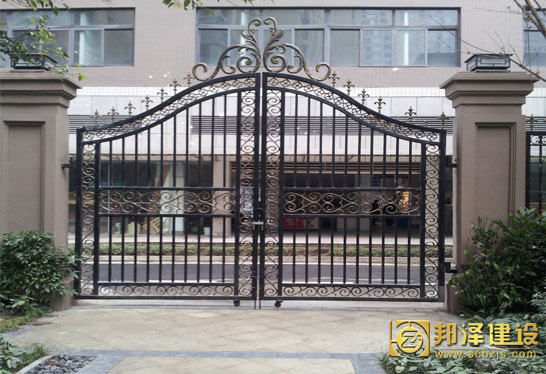 铁艺大门
