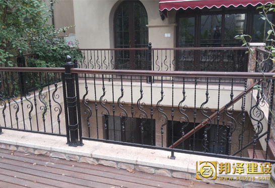 铁艺护栏