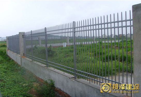围墙栏杆